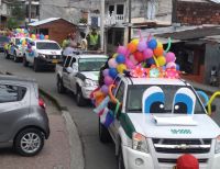 Policía realizó caravana de la alegría, Niños Felices y Cero Quemados con pólvora