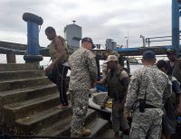 La Armada Nacional rescató cuatro pescadores que llevaban tres días a la deriva en Tumaco