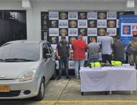 Capturados miembros de la Policía que presuntamente integraban una banda dedicada a extorsionar comerciantes en Buenaventura