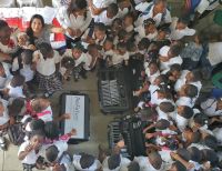 La Fundación Telefónica presente en la educación digital de Buenaventura con la entrega de 3 maletas digitales