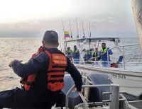 Fueron rescatadas 7 personas en embarcaciones a la deriva en el pacífico colombiano