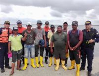 Embarcación de pesca colombiana rescata náufragos ecuatorianos