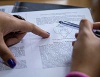 Ministerio de Ciencia invita a profesionales a participar en convocatoria para estudios de doctorado en el exterior