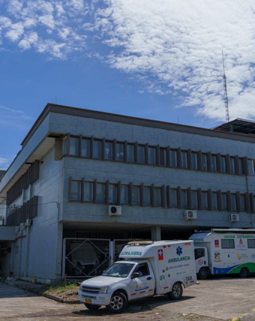 Médicos especialistas del Hospital Luis Ablanque de la Plata retornaron a sus labores