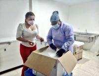 Llegaron a Buenaventura 420 nuevas dosis de Pfizer para seguir vacunando al personal de salud
