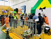 Decenas de bonaverenses le dieron el último adiós a Harold Angulo Vence, conocido artísticamente como Junior Jein