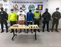 A prisión dos presuntos integrantes de Los Shotas en Buenaventura por porte ilegal de armas de uso privativo de la Fuerzas Armadas