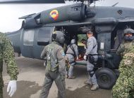 La Armada de Colombia brindó asistencia humanitaria a indígena Wounaan herido por artefacto explosivo improvisado en Chocó