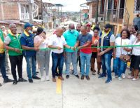 Se entregó primera parte de la pavimentación de calle principal del barrio La Campiña en Buenaventura