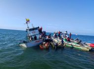 La Dimar y la Armada de Colombia rescatan a tres personas en el pacífico nariñense