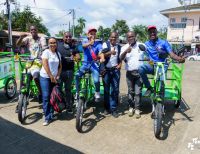 Recicladores de Buenaventura recibieron triciclos recolectores para facilitar su labor