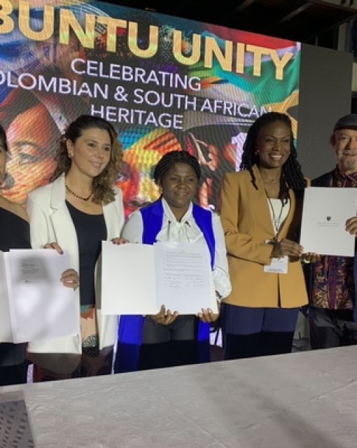 Histórico! el Festival Petronio Álvarez logra acuerdo de intención para intercambio cultural con Sudáfrica