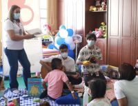 Una jornada de sonrisas y lectura vivieron niños hospitalizados en el HUV en compañía de la Biblioteca Departamental