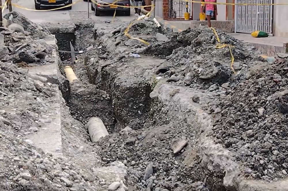 24 metros lineales de tubería en PVC y 8 domiciliarias en la red de alcantarillado en el barrio La Playita de Buenaventura, permitirá una mejora en la prestación del servicio