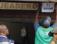 La Secretaría de Gobierno selló un local de venta de chorizos en la zona céntrica de Buenaventura