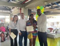 40 cocineras de la Plaza de Mercado 'José Hilario López' en Buenaventura fueron capacitadas en servicio al cliente
