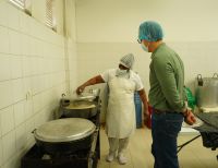 Funcionarios de la UAPA revisaron operación del PAE en instituciones educativas de Buenaventura
