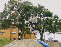 Inderbuenaventura incentiva la práctica de BMX, Skateboard y Roller