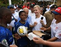 “Queremos que Buenaventura reviva”: Dilian Francisca Toro en su visita al barrio Caldas