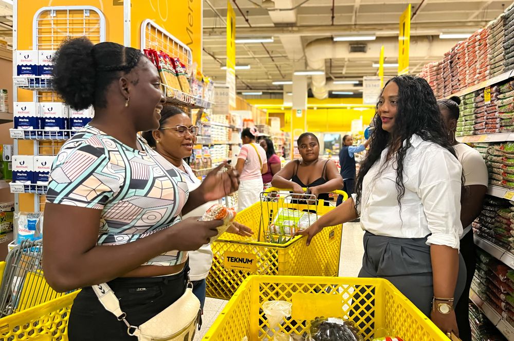 100 madres fueron beneficiadas con plan de nutrición de la Alcaldía Distrital de Buenaventura con la Fundación Éxito