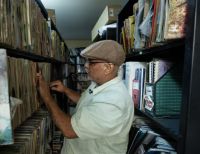 El guardián de la memoria y del archivo que se niega a desaparecer en Chocó