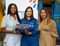Galardón de la Mujer Vallecaucana 2025 exalta a Carolina Orozco por su aporte a la etnoeducación y la ciencia