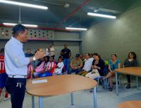 Embajadora de Chile y docentes trabajaron en Buenaventura en torno a la Cultura de Paz