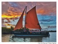 “Navegar con memoria: Guapi presenta un prototipo de velero híbrido para una pesca más justa y sustentable”