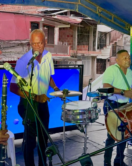 La Retreta y Concierto por la Paz reunieron a la comunidad del barrio Paloseco en Buenaventura