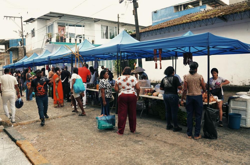 El Mercado Campesino reunió a productores y familias en el barrio Panamericano en Buenaventura