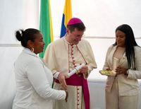 La Alcald&iacute;a Distrital de Buenaventura entreg&oacute; las llaves de la ciudad al Nuncio Apost&oacute;lico en Colombia