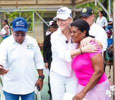 19 familias de Buenaventura reciben materiales para mejoramiento de vivienda por autoconstrucci&oacute;n