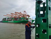 La Dimar inicia mantenimiento de 146 ayudas a la navegaci&oacute;n en el Pac&iacute;fico colombiano