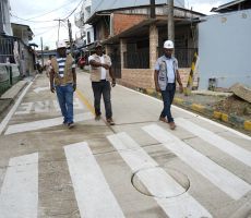 La Secretar&iacute;a de Infraestructura Vial de Buenaventura verific&oacute; siete obras de pavimentaci&oacute;n culminadas en diferentes barrios de la ciudad