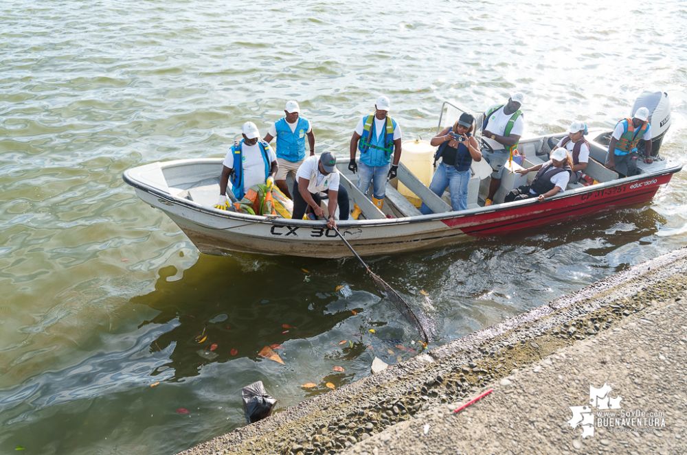 El EPA ha retirado 29 toneladas de residuos en jornadas de limpieza de la bah&iacute;a de Buenaventura
