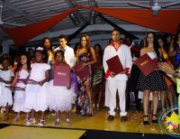 Etnia One realizó desfile de graduación de modelos