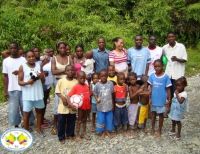 500 Niños y Jóvenes de la Zona Rural de Buenaventura, recibieron regalos en Campaña realizada por Paola Ortiz del Concejo de Juventudes