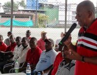 Bartolo Valencia Ramos, se reunió con líderes del barrio Montechino