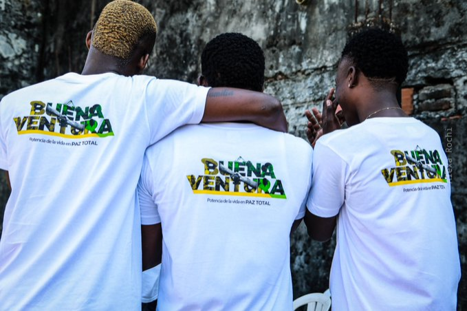 Laboratorio de paz entre bandas criminales de Buenaventura se convierte en modelo para el país: reducción del 97 % en homicidios