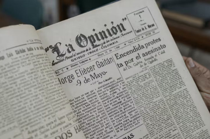 El guardián de la memoria y del archivo que se niega a desaparecer en Chocó