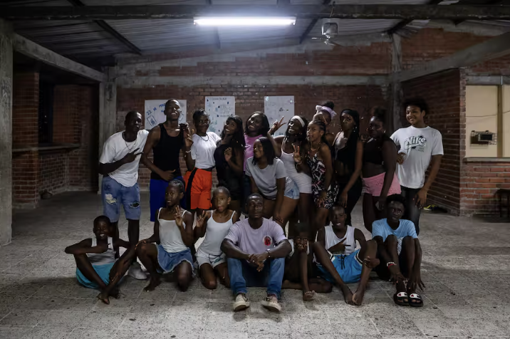 Buenaventura: así es como los jóvenes resisten a la guerra a través del baile