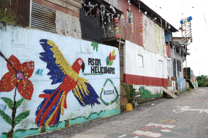 La lucha de mujeres para salir del estigma en un barrio fundado por las extintas FARC