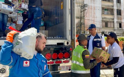 Buenaventura recibe 30 toneladas de ayuda humanitaria enviadas desde Bogotá