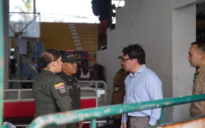 El Ministerio de Justicia y la Alcaldía de Buenaventura avanzan en el traslado de personas sindicadas que permanecían en el centro de reclusión transitoria de Marte