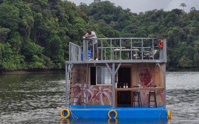 Primera cabaña flotante del Pacífico colombiano abre una nueva opción de turismo comunitario en La Plata, Bahía Málaga en Buenaventura