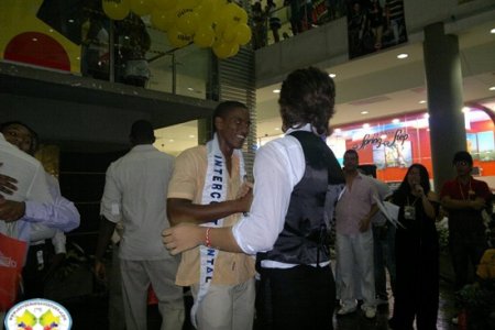 Álvaro González es el Mr. Buenaventura Intercontinental 2011