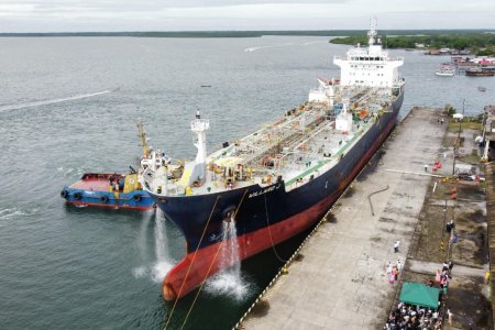 El Puerto de Tumaco consolida su reactivación y refuerza el comercio marítimo del Pacífico
