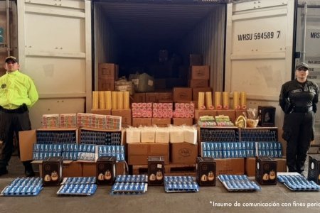 La Fiscalía legalizó incautación de mercancía de contrabando hallada en dos contenedores en Buenaventura