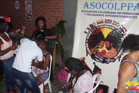 Peluqueros de Buenaventura ya tienen Acuerdo que reglamenta su actividad