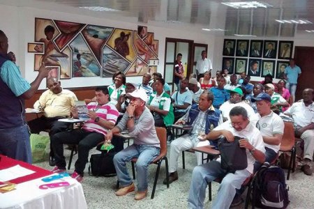 La Oficina Distrital para la Gestión del Riesgo de Desastres socializó su Plan de Actividades a líderes comunales de Buenaventura